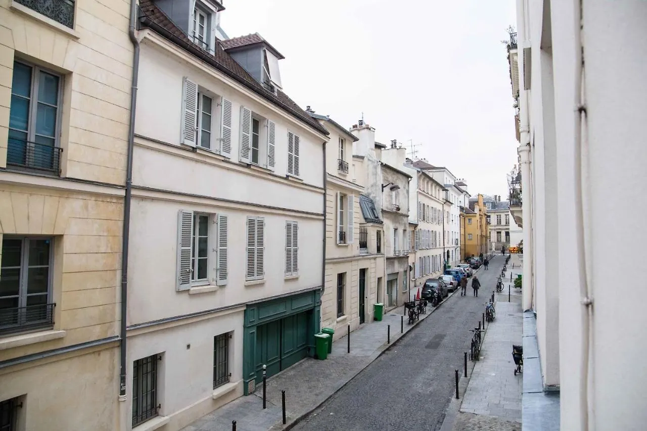 Bright & Design Apartment Near The Pantheon Paris France
